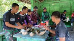 Makan Siang, Bentuk Kebersamaan Satgas TMMD Ke-116 Dengan Warga Desa Bajang